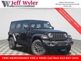 Photo of 2025 Black Clearcoat Jeep Wrangler