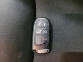 Thumbnail of 2019 Gray Jeep Cherokee