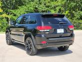 Thumbnail of 2022 Diamond Black Crystal Pearlcoat Jeep Grand Cherokee