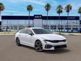 Thumbnail of 2025 Snow White Pearl Kia K5