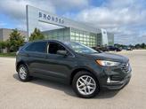 Photo of 2022 Forged Green Metallic Ford Edge