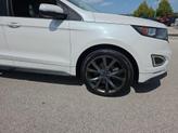 Thumbnail of 2018 White Platinum Metallic Tri-Coat Ford Edge