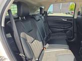 Thumbnail of 2018 White Platinum Metallic Tri-Coat Ford Edge