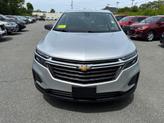 Thumbnail of 2022 Silver Ice Metallic Chevrolet Equinox