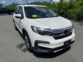 Thumbnail of 2022 Platinum White Pearl Honda Pilot