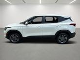 Thumbnail of 2023 Snow White Pearl Kia Seltos