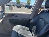 Thumbnail of 2018 Bright White Clearcoat Chrysler Pacifica