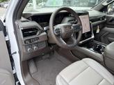 Thumbnail of 2026 Summit White GMC Yukon