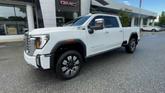 Thumbnail of 2025 Summit White GMC Sierra 2500