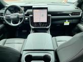 Thumbnail of 2025 Onyx Black GMC Yukon