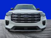 Thumbnail of 2025 Star White Ford Explorer