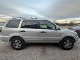 Thumbnail of 2004 Starlight Silver Metallic Honda Pilot