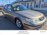 Photo of 2004 Gold Saab 9-5