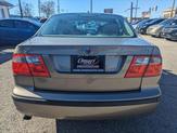Thumbnail of 2004 Gold Saab 9-5