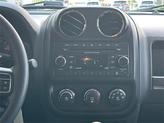 Thumbnail of 2016 Bright White Clearcoat Jeep Patriot