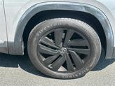 Thumbnail of 2021 Pyrite Silver Metallic Volkswagen Atlas