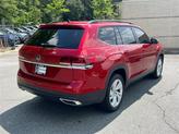 Thumbnail of 2021 Aurora Red Metallic Volkswagen Atlas