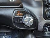 Thumbnail of 2020 Diamond Black Crystal Pearlcoat RAM 1500