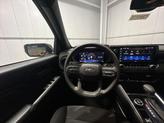 Thumbnail of 2025 Summit White Chevrolet Colorado