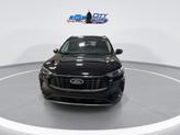 Thumbnail of 2025 Agate Black Metallic Ford Escape