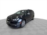 Thumbnail of 2023 Brilliant Black Crystal Pearlcoat Chrysler Pacifica
