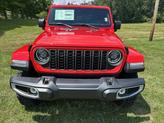 Thumbnail of 2025 Firecracker Red Clearcoat Jeep Gladiator