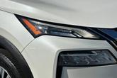 Thumbnail of 2022 Pearl White Tricoat Nissan Rogue