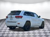 Thumbnail of 2019 Bright White Clearcoat Jeep Grand Cherokee
