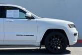 Thumbnail of 2019 Bright White Clearcoat Jeep Grand Cherokee