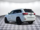 Thumbnail of 2019 Bright White Clearcoat Jeep Grand Cherokee