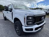 Photo of 2026 Oxford White Ford F-250