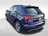 Thumbnail of 2025 Navarra Blue Metallic Audi Q5