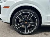 Thumbnail of 2023 Carrara White Metallic Porsche Cayenne