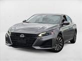 Photo of 2023 Gun Metallic Nissan Altima