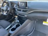 Thumbnail of 2025 Pearl White Tricoat Nissan Altima