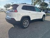 Thumbnail of 2019 Bright White Clearcoat Jeep Cherokee