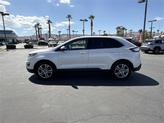 Thumbnail of 2015 White Platinum Clearcoat Metallic Ford Edge