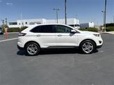 Thumbnail of 2015 White Platinum Clearcoat Metallic Ford Edge