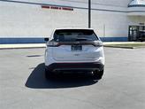 Thumbnail of 2015 White Platinum Clearcoat Metallic Ford Edge