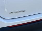 Thumbnail of 2015 White Platinum Clearcoat Metallic Ford Edge