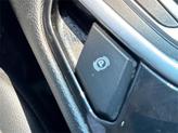 Thumbnail of 2015 White Platinum Clearcoat Metallic Ford Edge