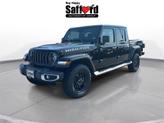 Photo of 2025 Black Clearcoat Jeep Gladiator
