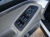 Thumbnail of 2013 White Platinum Metallic Tri-Coat Ford Explorer