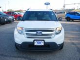 Thumbnail of 2013 White Platinum Metallic Tri-Coat Ford Explorer