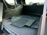 Thumbnail of 2025 Onyx Black GMC Yukon