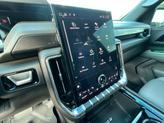 Thumbnail of 2025 Onyx Black GMC Yukon
