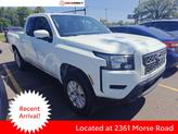Photo of 2023 Glacier White Nissan Frontier