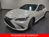 Thumbnail of 2019 Eminent White Pearl Lexus ES 300h