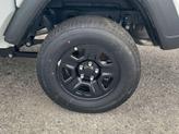 Thumbnail of 2025 Bright White Clearcoat Jeep Gladiator