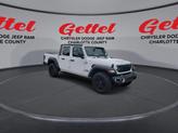 Thumbnail of 2025 Bright White Clearcoat Jeep Gladiator